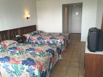 מירטל ביץ' Sea Park Motel מראה חיצוני תמונה